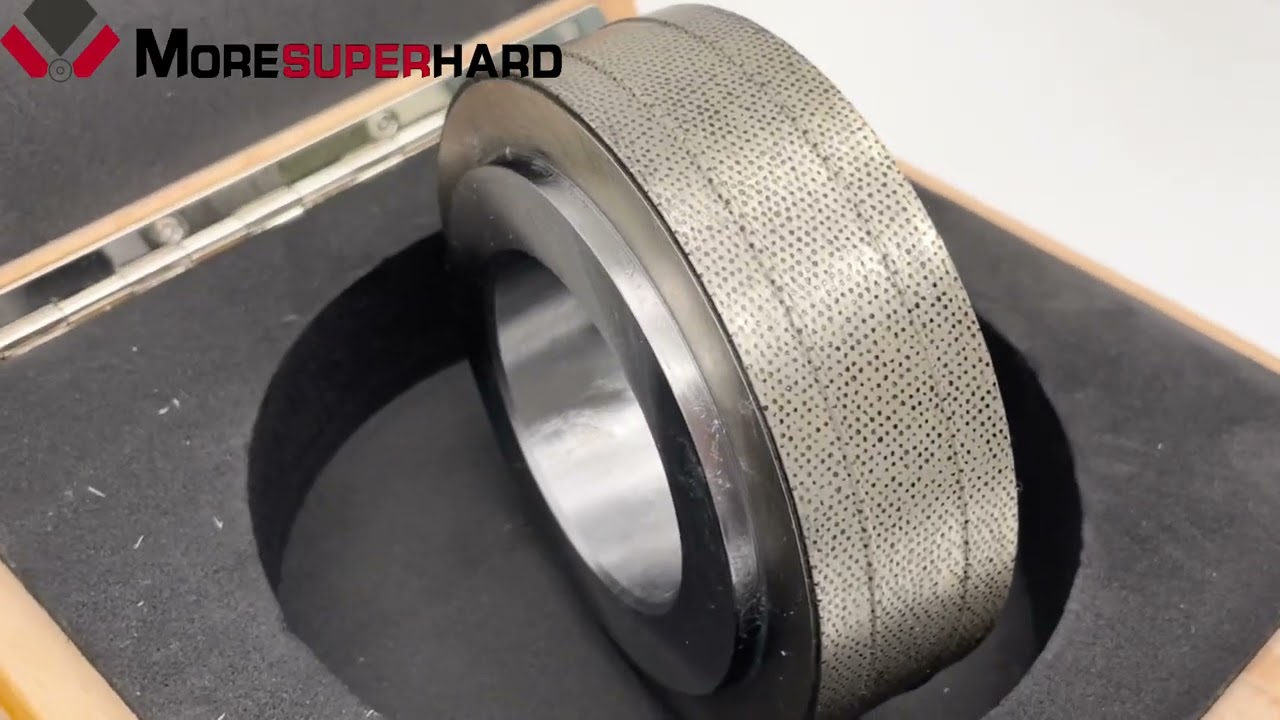 Metal sintered diamond dresser