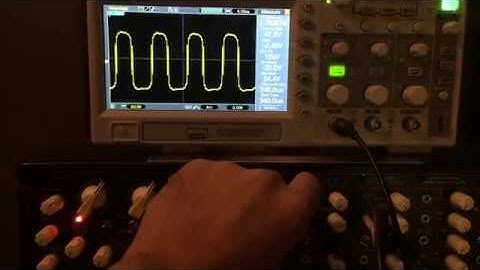 Radical Frequencies DPVCO into RF Waveshaper into osciloscope