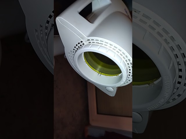 Bioptron Pro 1 lámpa javítás, műanyag csavar törés, nem kapcsol be, nem világít, üveg lencse, kábel.