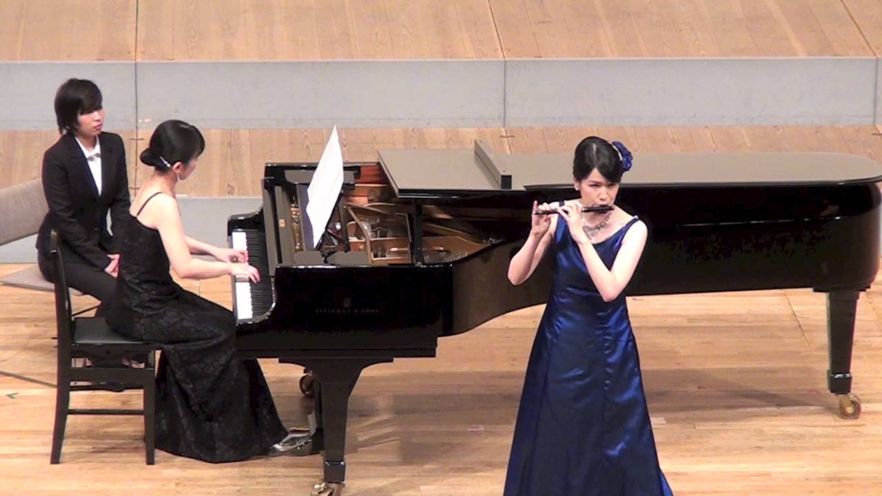 聖徳大学 音楽学部 15年第17回定期演奏会よりピッコロ独奏 Youtube