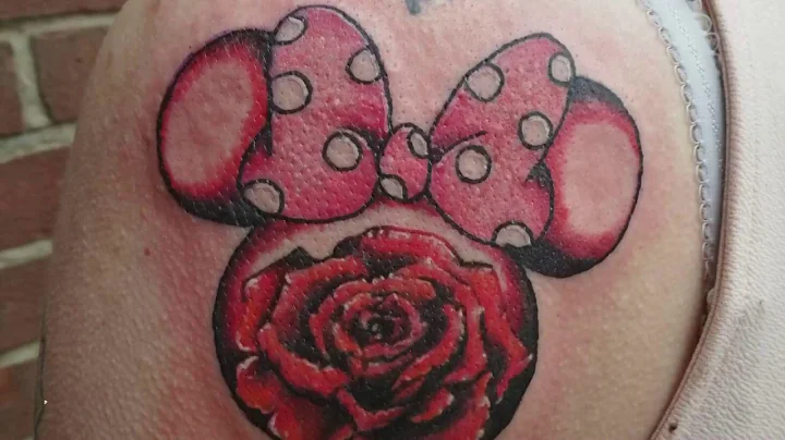 Ma tatouage de Minnie Mouse : douleur, prix et signification