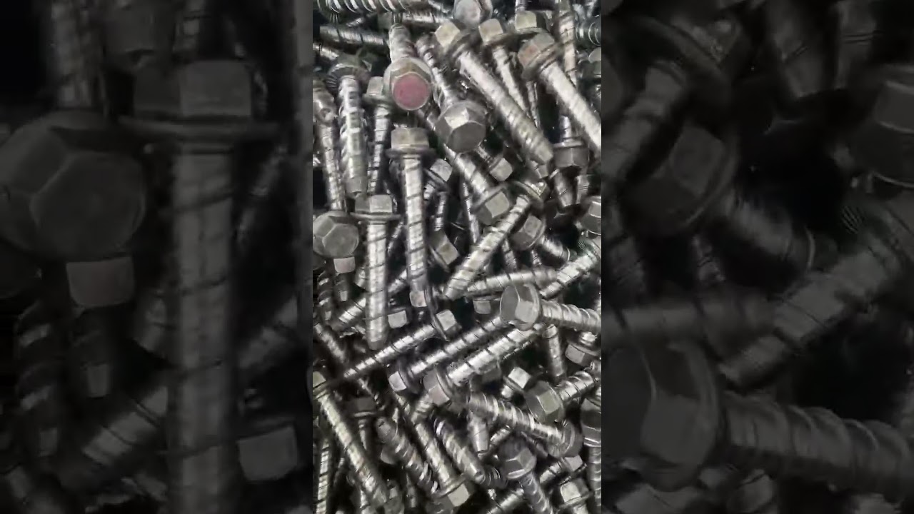 Stainless concrete screws