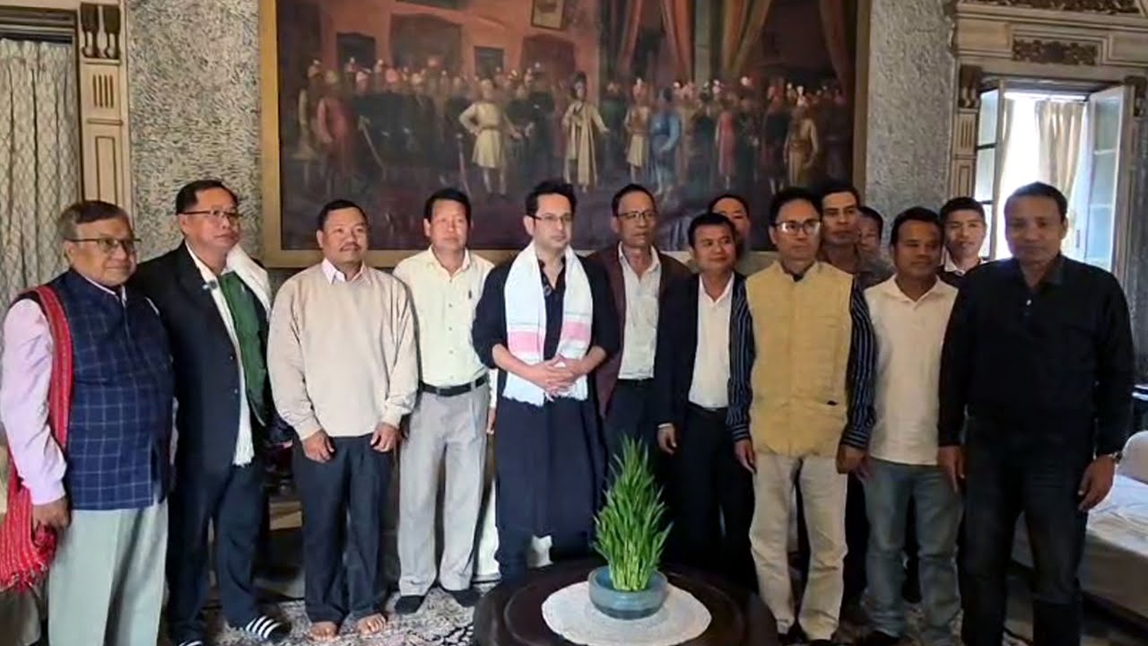 Новый социалист общины Чакма Шанти Бикаш Деббарма встретился с Бубагрой