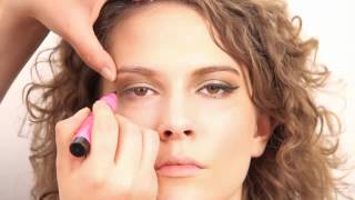 Adele Makeup