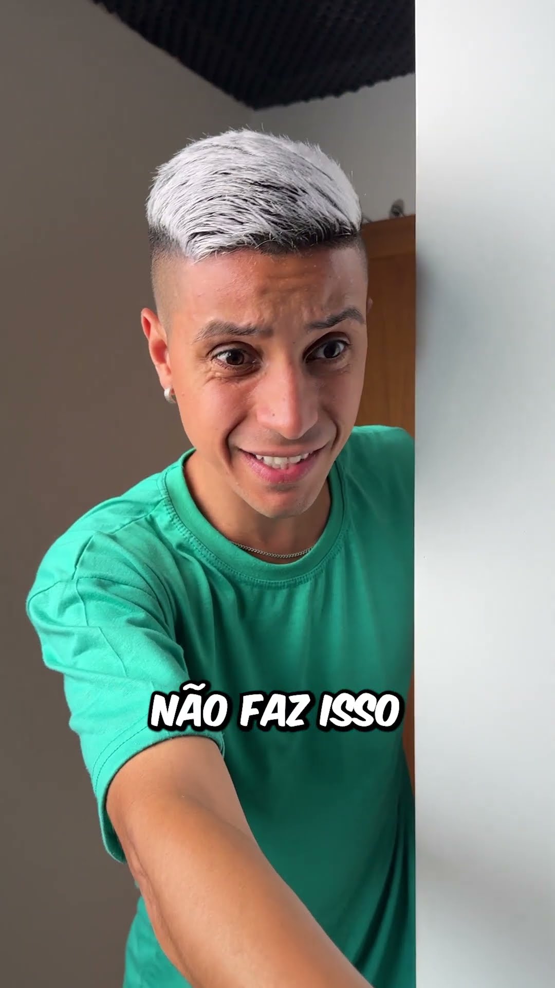 O QUE TEM DENTRO DA BOLINHA DOURADA DA GALÁXIA? #shorts