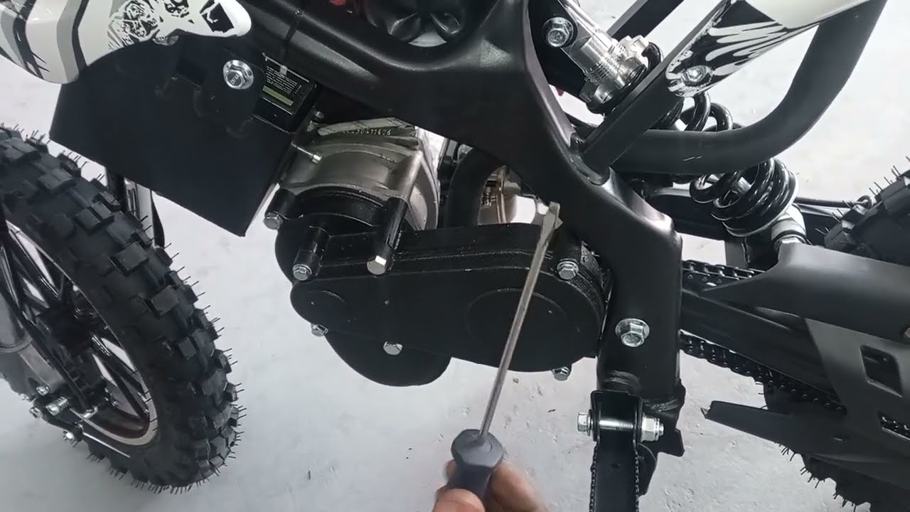 Regulagem da marcha lenta motor 2 tempos Barzi Motors