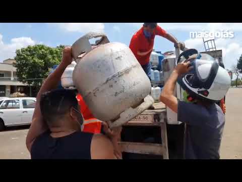 Gás de cozinha é vendido a R$ 50 em protesto contra Bolsonaro em Goiânia - Mais Goiás