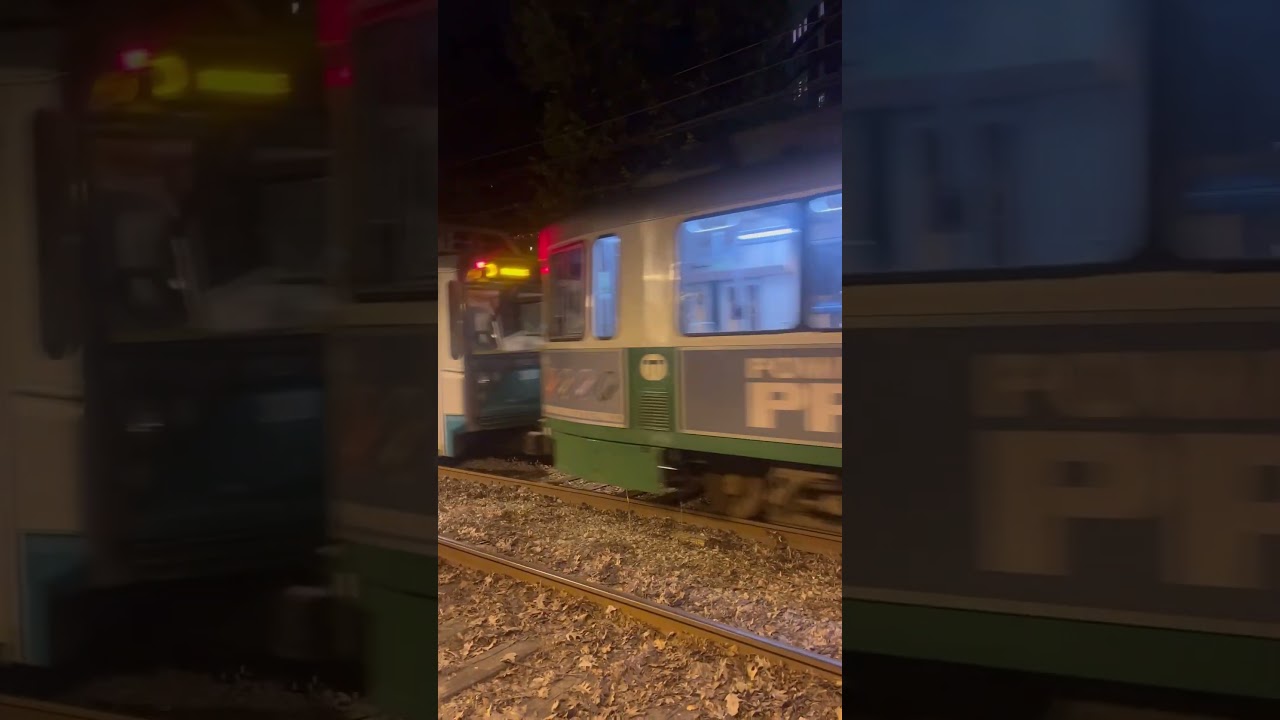 Boston D train at Longwood 