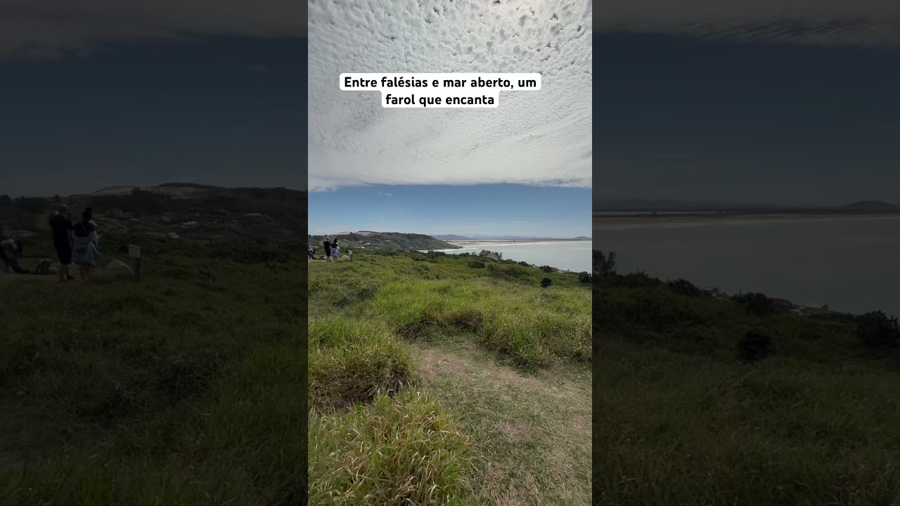 Entre falésias e mar aberto, um farol que encanta! 