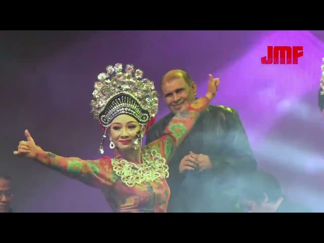 Zafin Gadis Dusun - Mustafa Balasyik - Jakarta Melayu Festival 10 class=