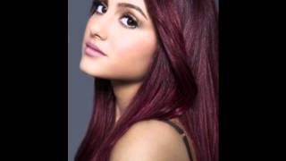 Ariana Grande- Pictures