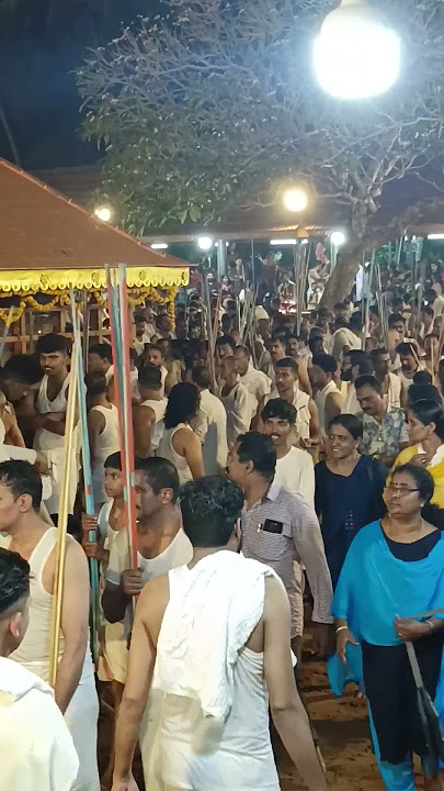 Andalur Kavu #andalur #kannur #theyyam #vibes #viralvideo #dharmadam