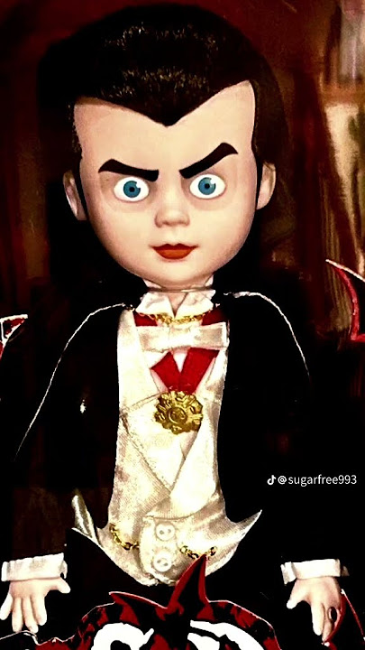 Mezco presented Living Dead Dolls  i.e Dracula #horror #livingdeaddolls #mezco