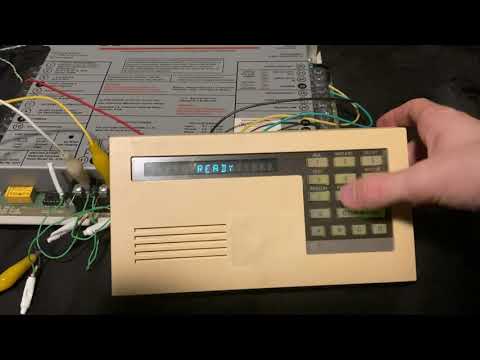 Wideo: Jak wyłączyć alarm radioniczny?