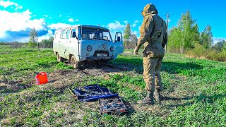 Четверо суток один в поле. Меняю сцепление. Бак пробит! Нашел рельсу. До дома не доехать...