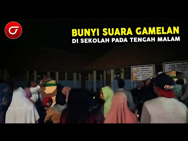 WARGA GEGER! Suara Gamelan Tiba2 Terdengar Di Sekolah Pada Tengah Malam class=