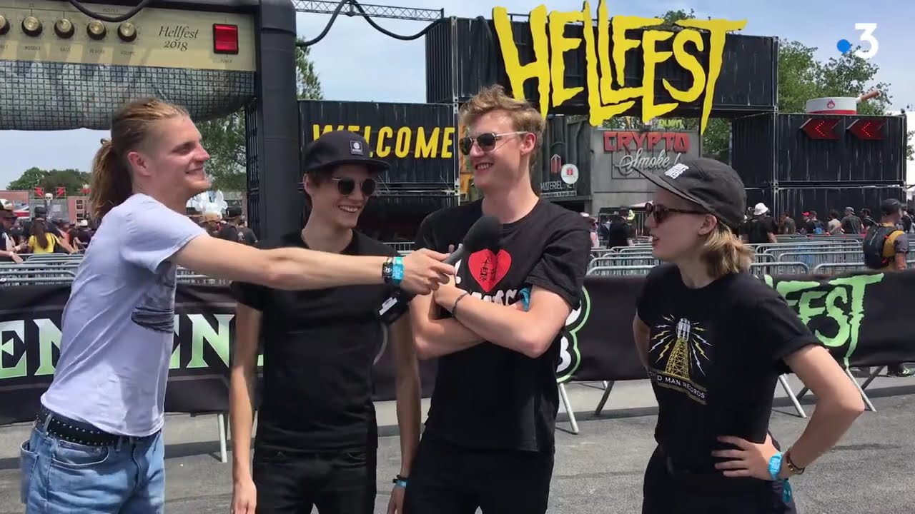 Hellfest 2018 : interview Sortie de Scène Pogo Car Crash Control - YouTube