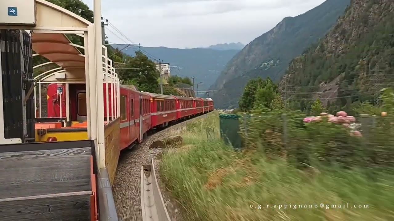 Viaggio a bordo del Treno RE 1649 delle RhB in partenza da Sankt Moritz e diretto a Tirano.