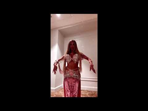 Hot Milf Dancing Sexy Dance 38 / Belly Dance