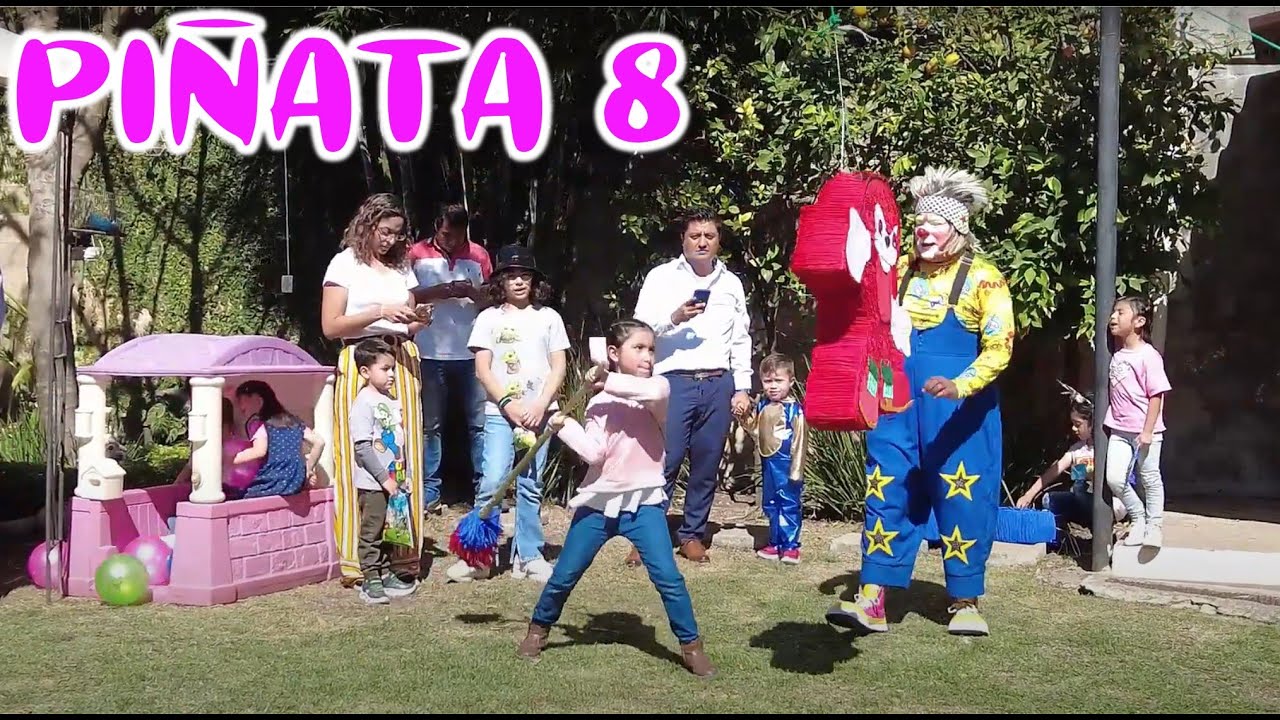 ROMPIENDO LA PIÑATA 8