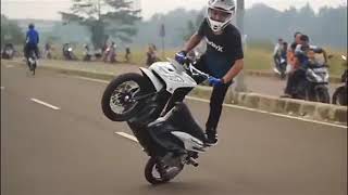 Freestyle motor keren...Rifkii