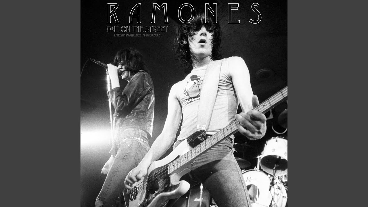 Teenage Lobotomy (Live 1976) - YouTube