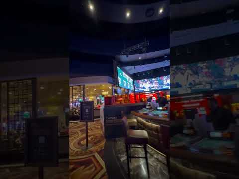 💥MASSIVE💥 $140,000 WIN ROYAL FLUSH ULTIMATE X POKER SLOT MACHINE HIGH LIMIT WYNN CASINO LAS VEGAS