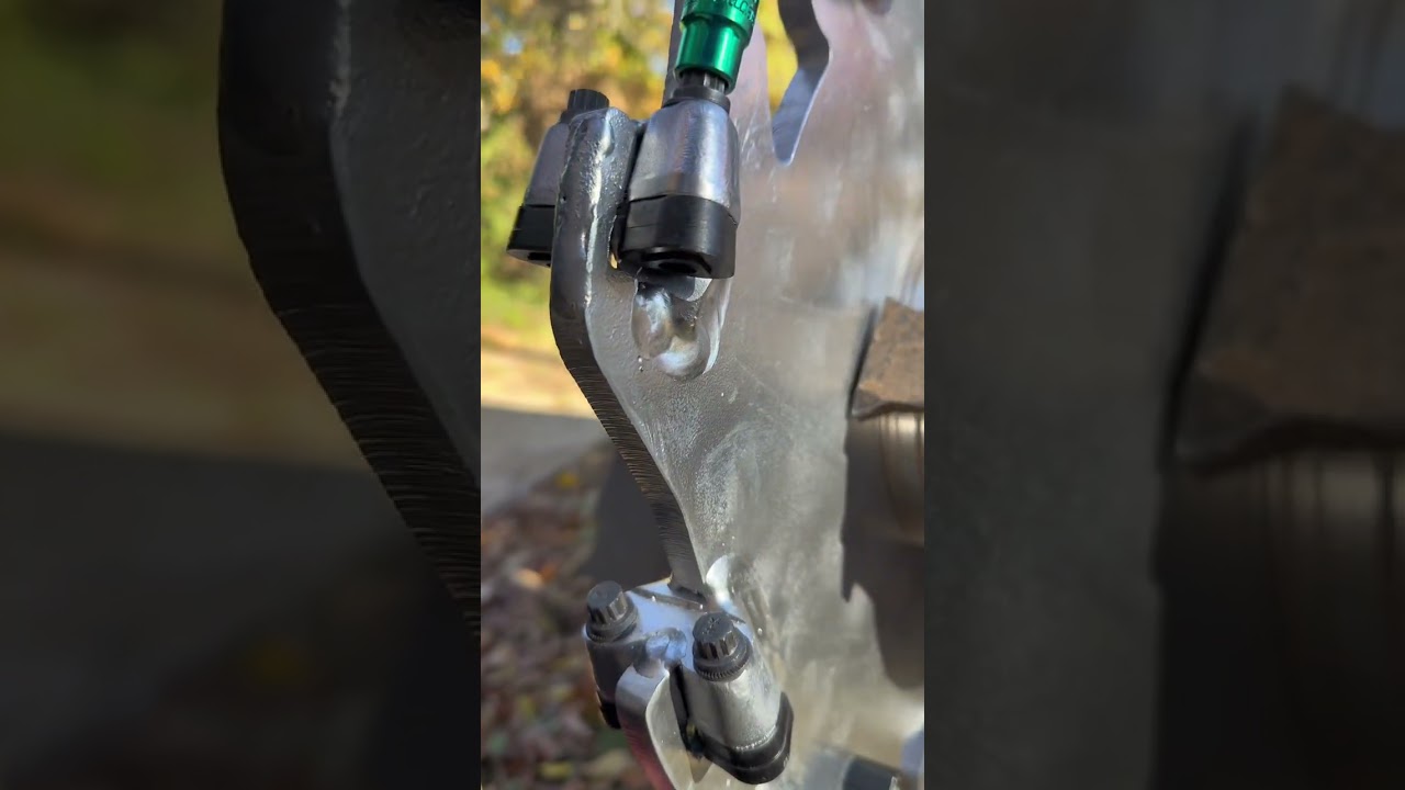 Как заменить зубья на колесе Leonardi Blue Shark, установленном на Vermeer SC40 