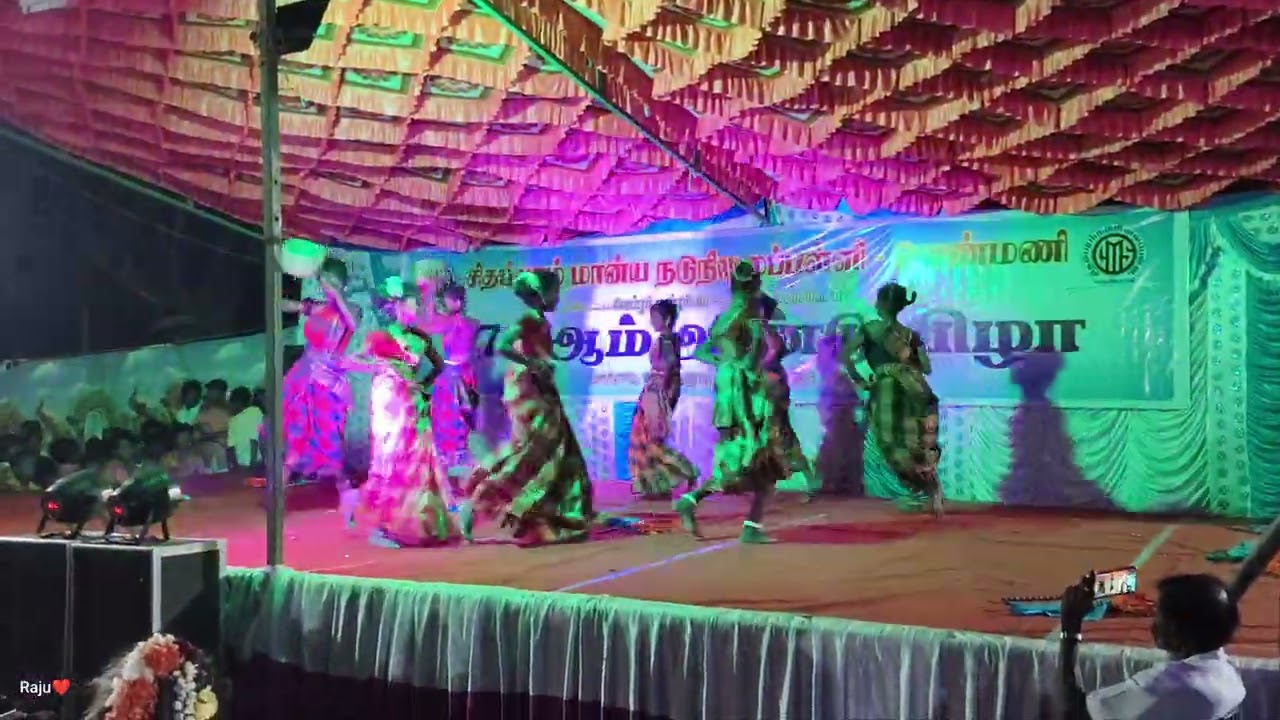 CHIDAMBARAM AMS ANNUAL DAY 8TH GIRLS FOLK DANCE 