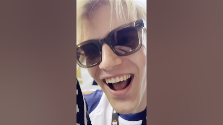 LUCAS BERGVALL SINGING "JOHNSON AGAIN!"