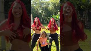 Amo Dançar Com Minhas Irmãs