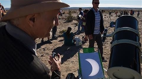 How to Watch the 2017 Solar Eclipse Without Going Blind