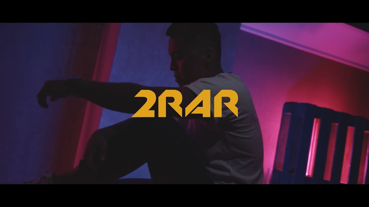 Regarder le vidéoclip de {trackName} par {artistName}