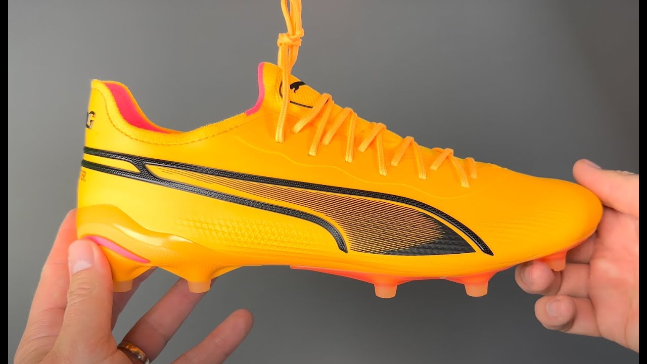 PUMA King Ultimate FG/AG Forever Faster #unboxing - YouTube