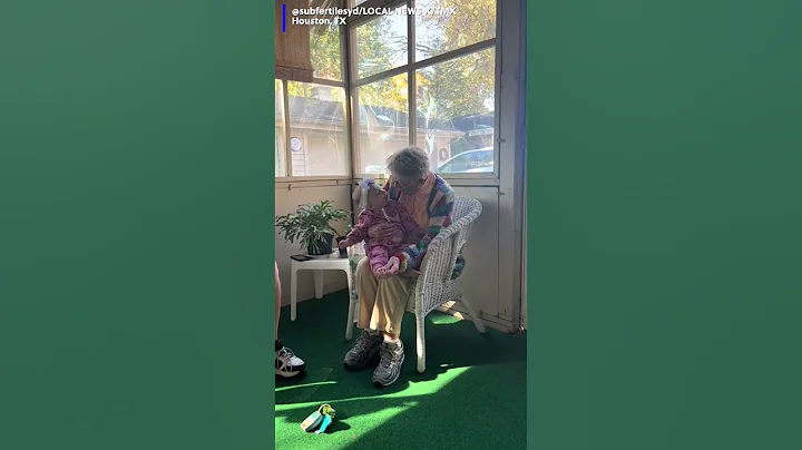 So special! A woman met her great-granddaughter while celebrating her 103rd birthday! - DayDayNews
