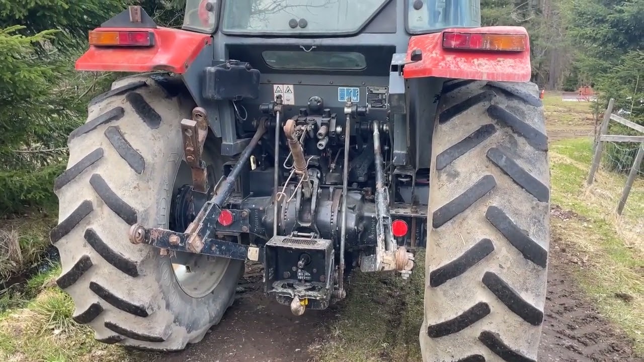 Traktor MASSEY FERGUSON 4335-4