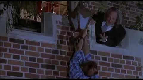 Scary Movie 2 - Take My Strong Hand