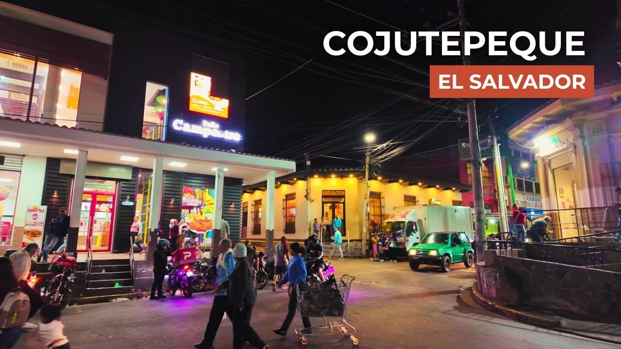 This Is Cojutepeque at Night | A Lively Downtown in El Salvador | 4K Walking Tour
