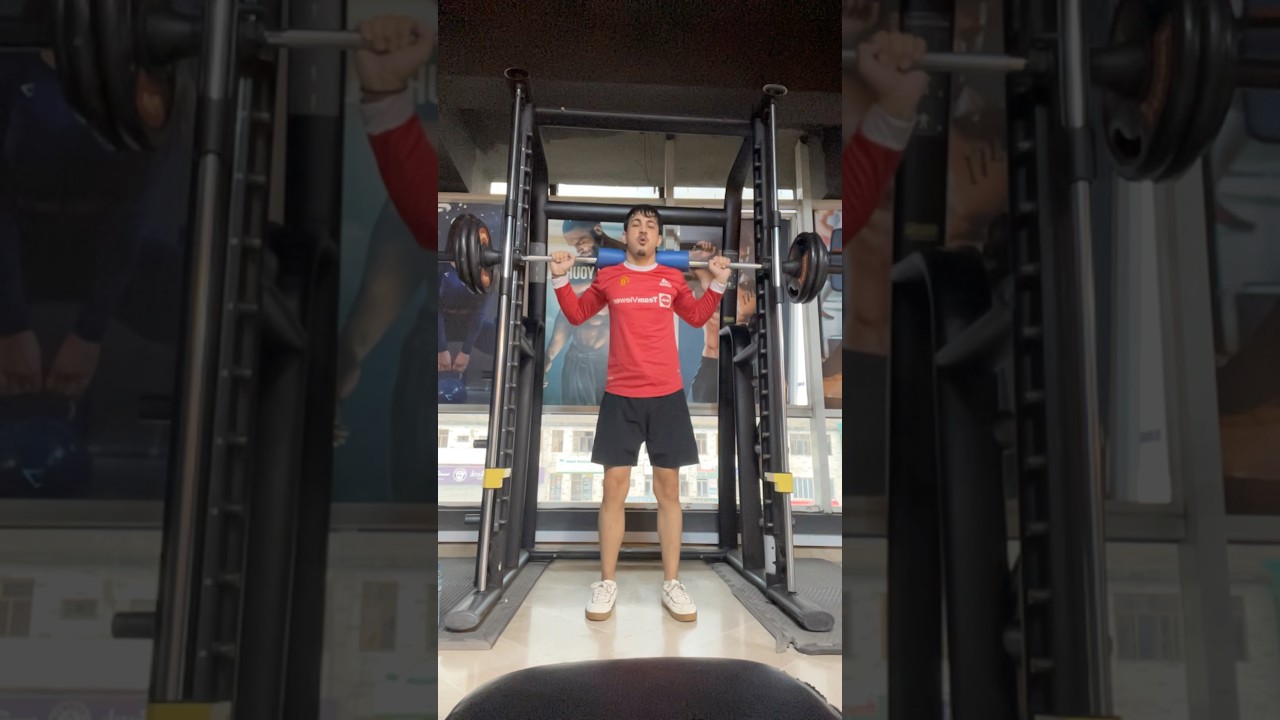 Leg day, twice a week bby 🦿|