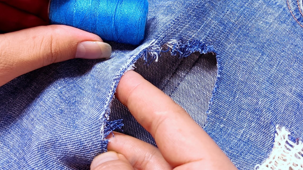 A genius idea to fix a hole on jeans between the legs in a way that will  surprise you 