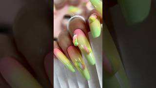 Градиент аэропуфинг #nails #nailart #nailinspo #nailtech #naildesign #nailtutorial #gelnails
