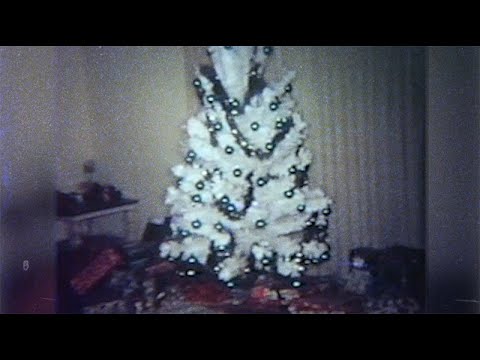 The Offspring - Christmas (Baby Please Come Home) (Official Music Video)