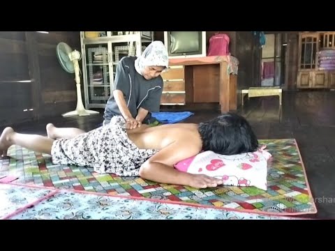 URUT BADAN DAN PERUT DI KAMPUNG