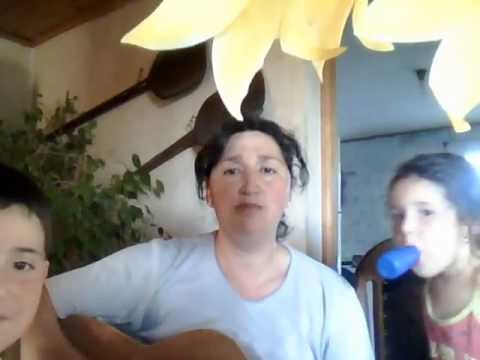 Adiós Tia Paty, Adiós Tia Lela(8)  ORIGINAL mama cantando con paciencia (original)