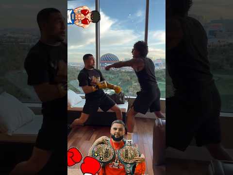 TEOFIMO LOPEZ LOOKING SHARP AS FOOK DOING MITT WORK WITH AMADO VARGAS TheTakeOver VargasDynasty 