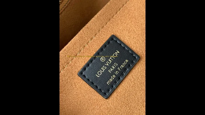 ON MY SIDE MM Handbag M53826 Black