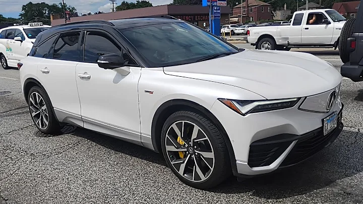 Spotted another 2025 Acura ZDX Type S in Oak Lawn, Illinois.