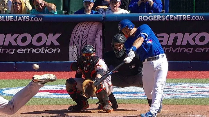 BAL@TOR: Arencibia lines an RBI single in ninth