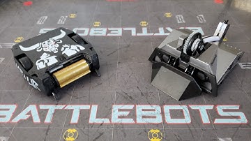 BATTLEBOTS HEXBUGS: MINOTAUR VS BLACKSMITH