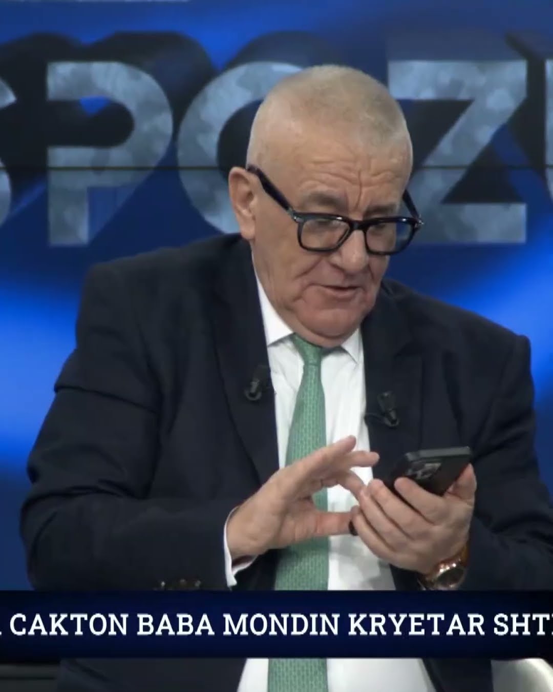 Monitorime/ Rakipi i përgjigjet live sms-ve me “Popullatën” - Fiks Fare